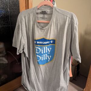 Bud Light Dilly Dilly Gray Men T-Shirt 2XL